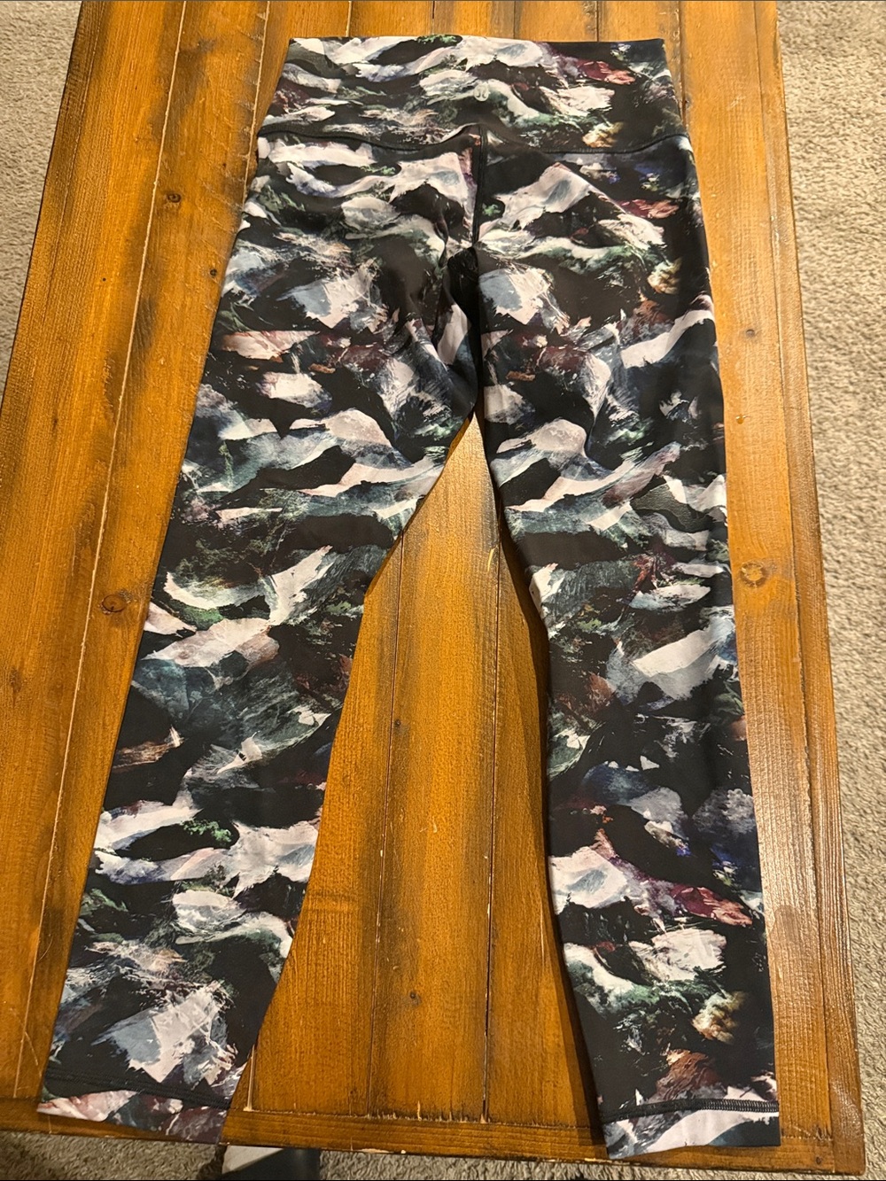 lululemon athletica Women's Black Multi Abstract Print Leggings